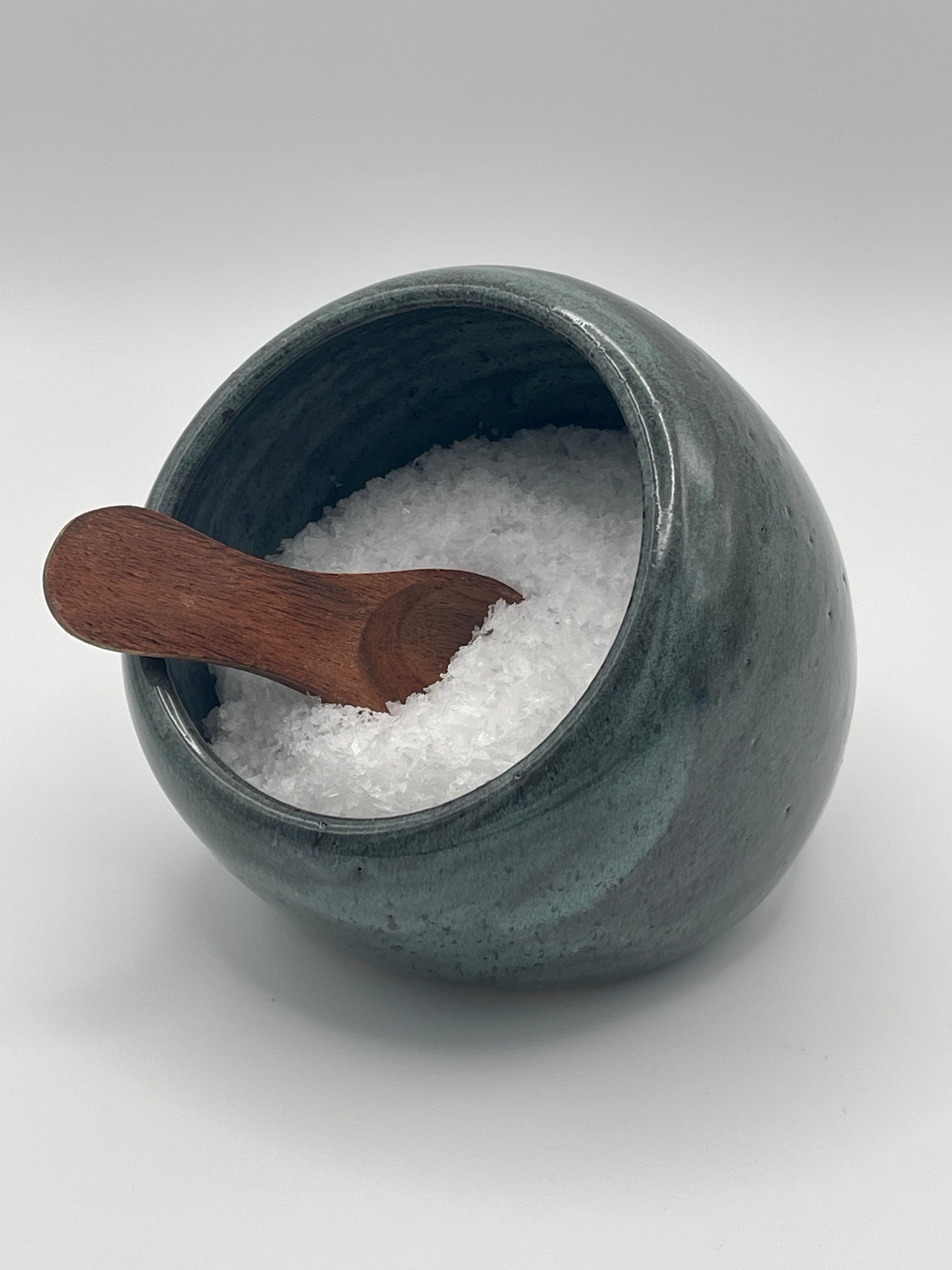 Saltgris, Stormblå